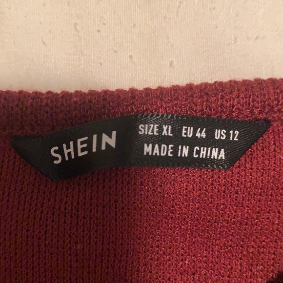 SHEIN Crop Top - Picture 2 of 2